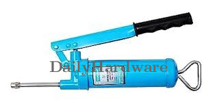 Grease Gun - Lever Type - TAPARIA